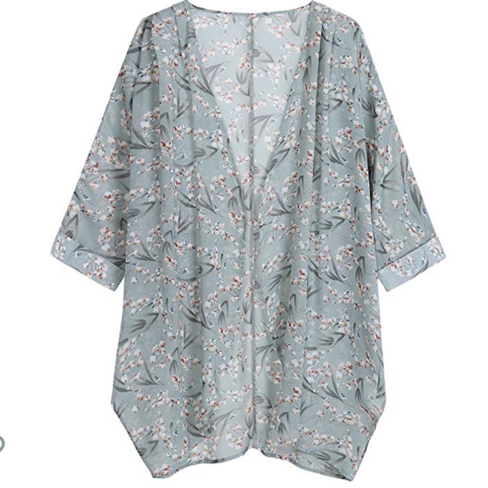NWOT Chiffon Floral Kimono